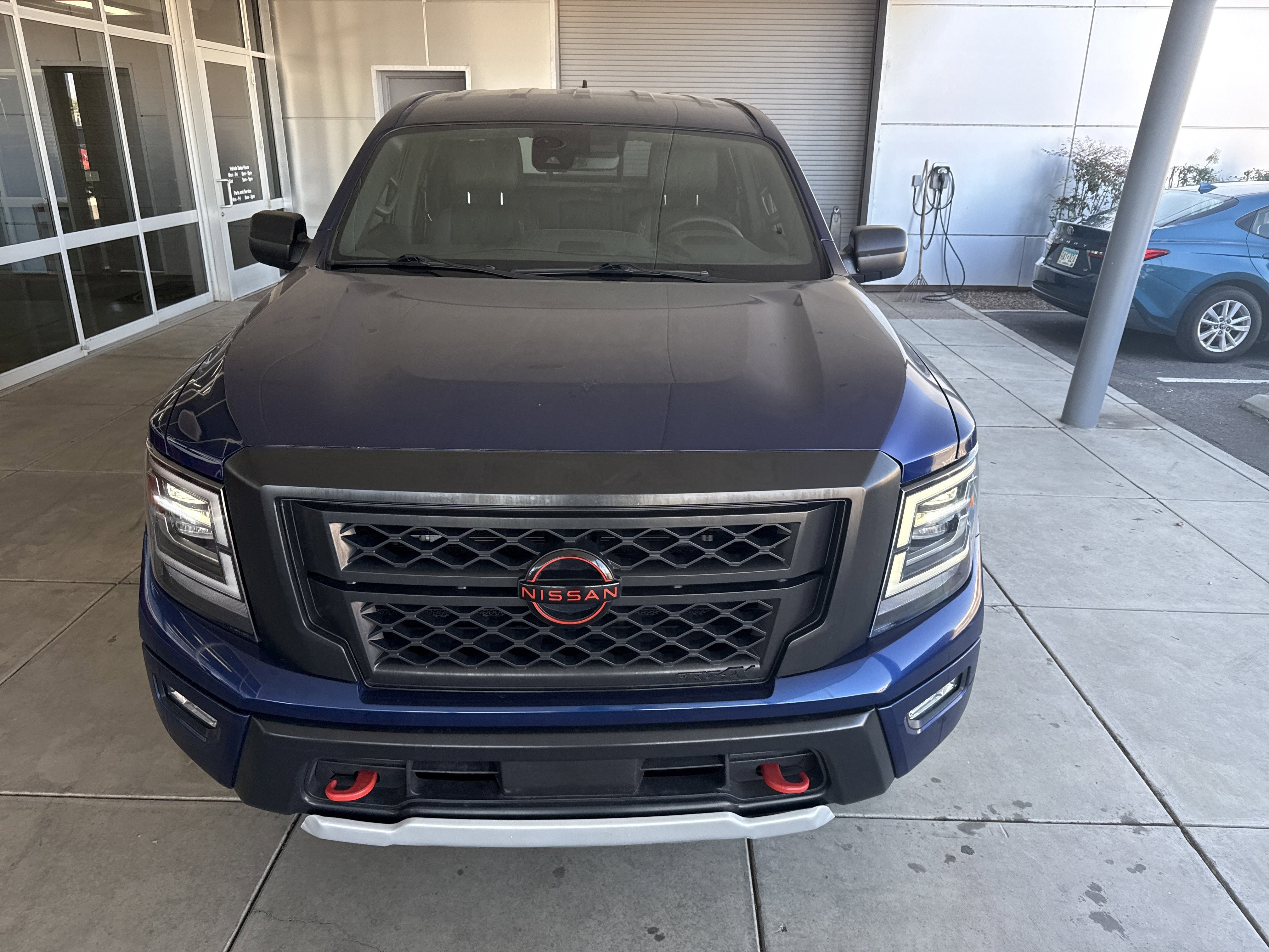 Used 2024 Nissan Titan PRO-4X w/ Off Road Protection Package image 2