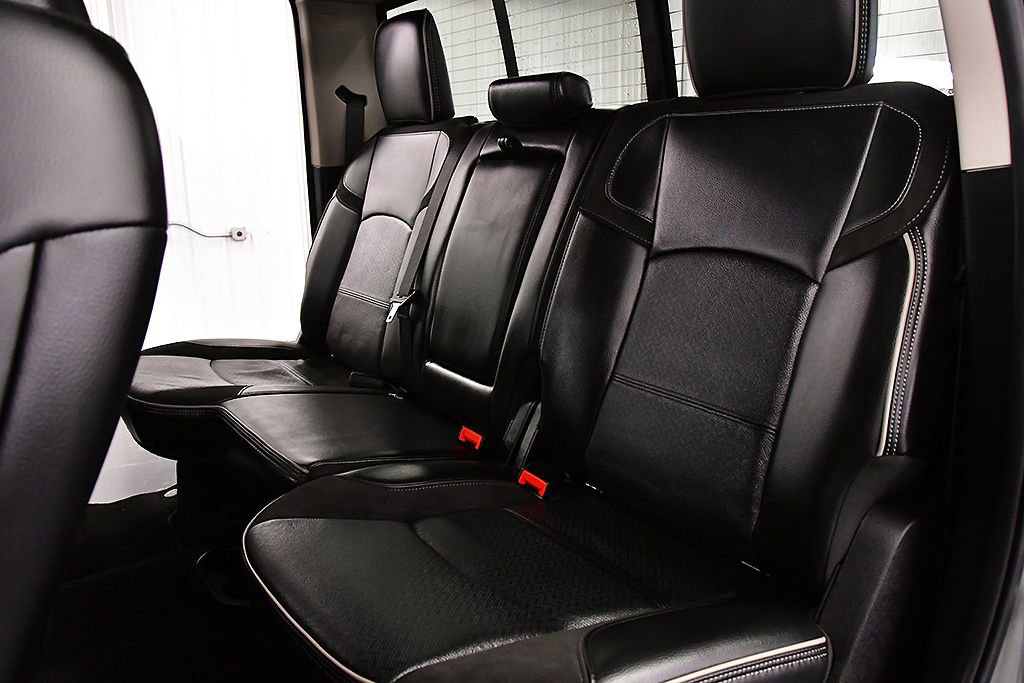 Used 2024 RAM 2500 Laramie AWD/4WD image 31
