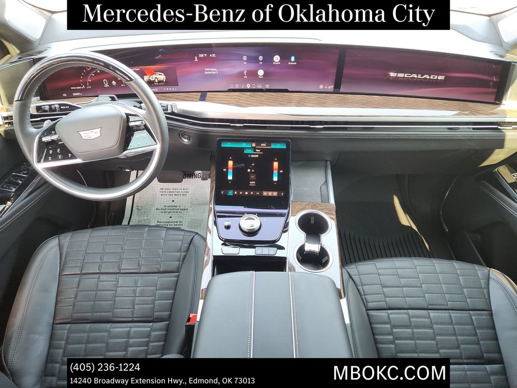 Used 2025 Cadillac Escalade Sport Platinum w/ LPO, Floor Liner Package AWD/4WD image 21