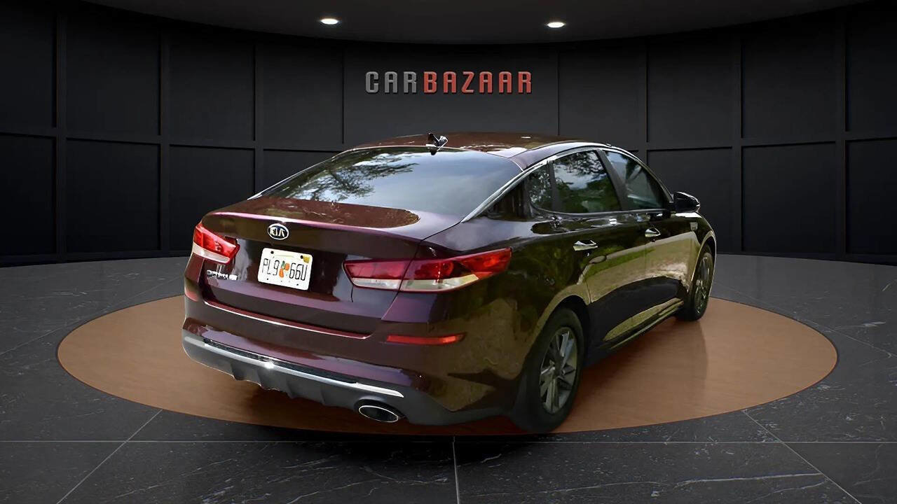 Used 2020 Kia Optima LX image 5