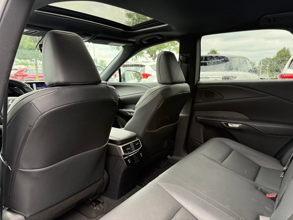 Used 2023 Lexus RX 350 Premium w/ Accessory Package AWD/4WD image 16