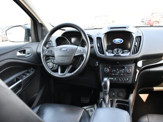 Used 2018 Ford Escape Titanium image 16