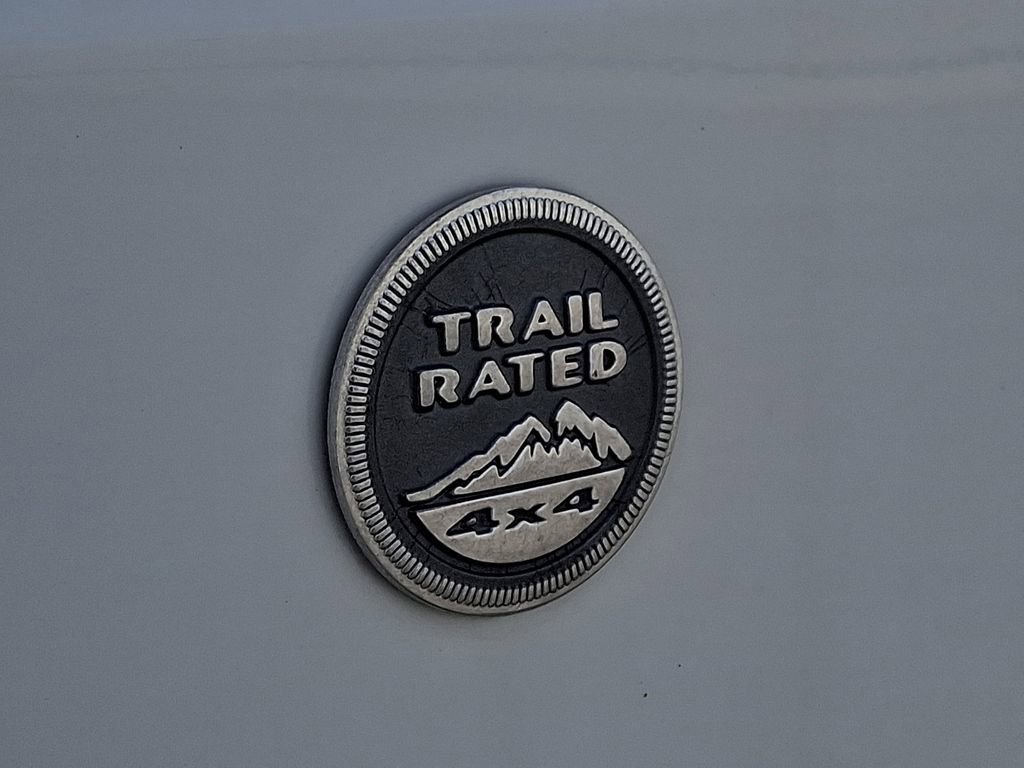 Used 2012 Jeep Wrangler Unlimited Sahara w/ Dual Top Group image 29