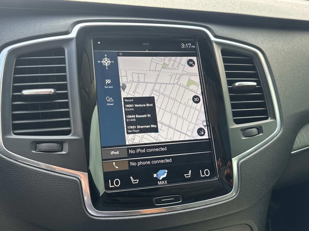 Used 2020 Volvo XC90 T6 Momentum image 27