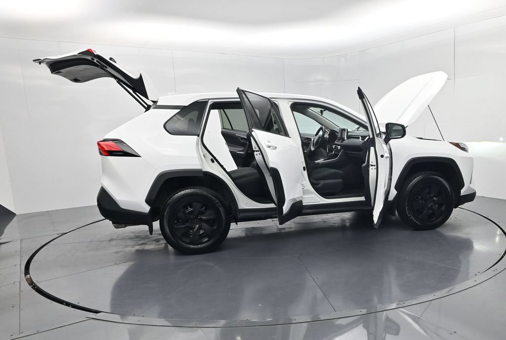Used 2024 Toyota RAV4 LE AWD/4WD image 56