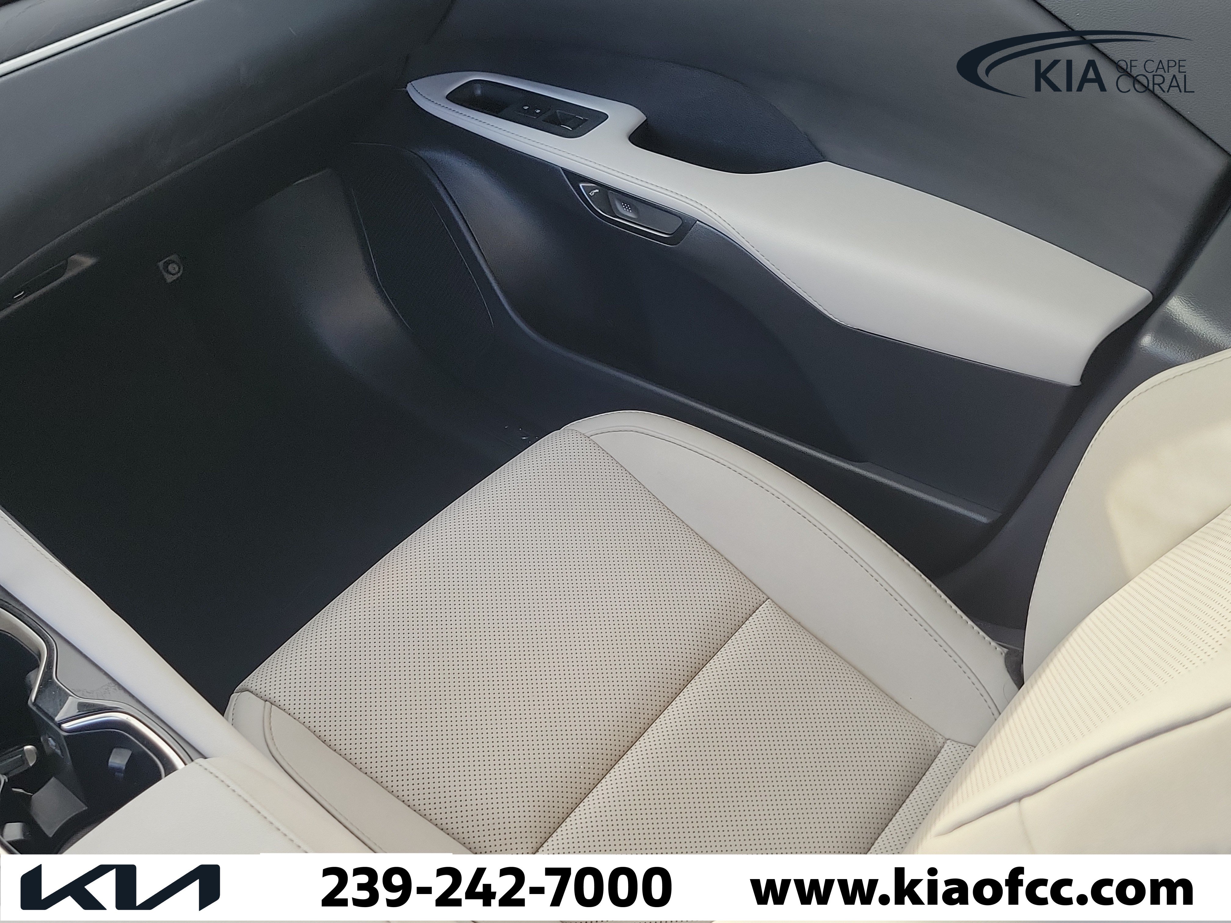 Used 2024 Lexus RX 350 Premium w/ Accessory Package (Z1) FWD image 19