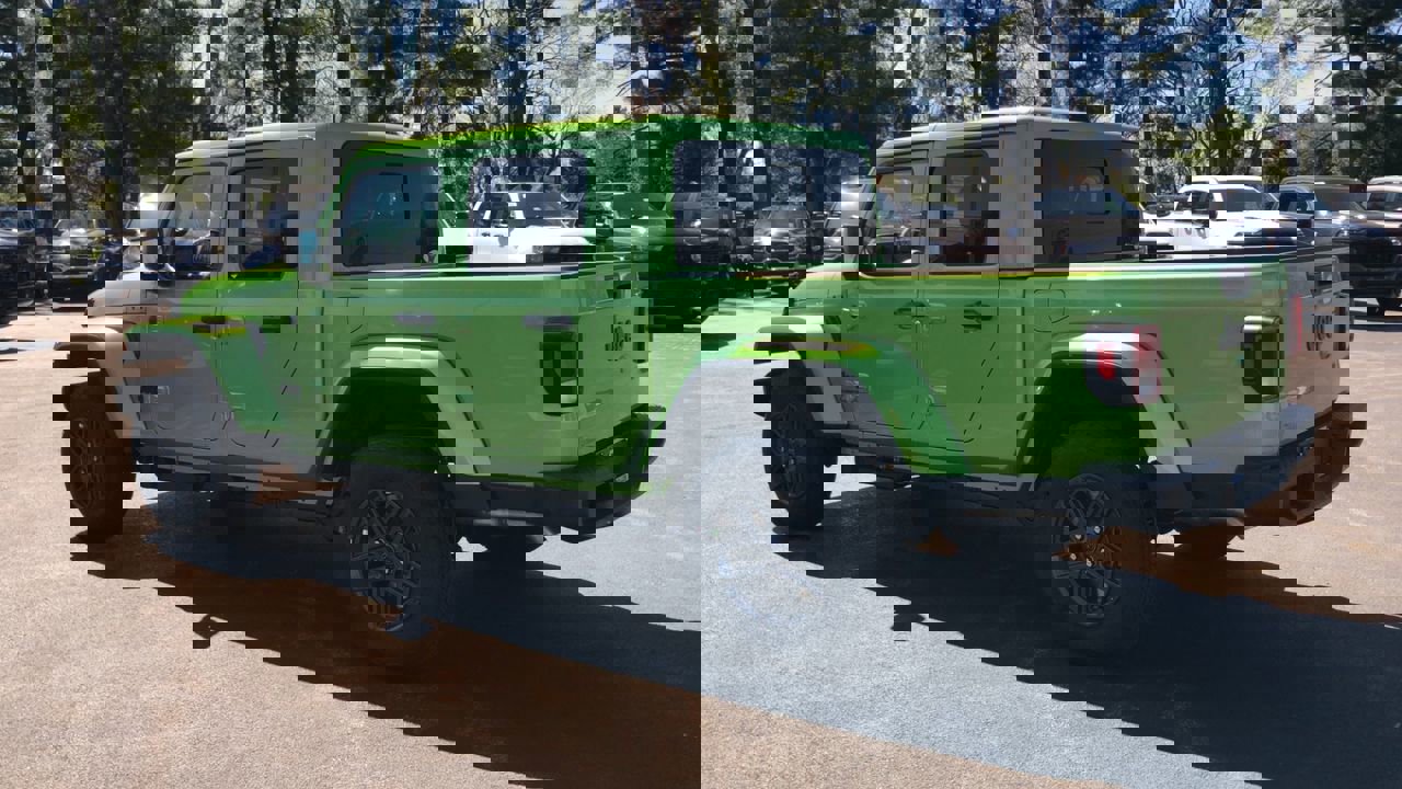 New 2026 Jeep Gladiator Sport image 5