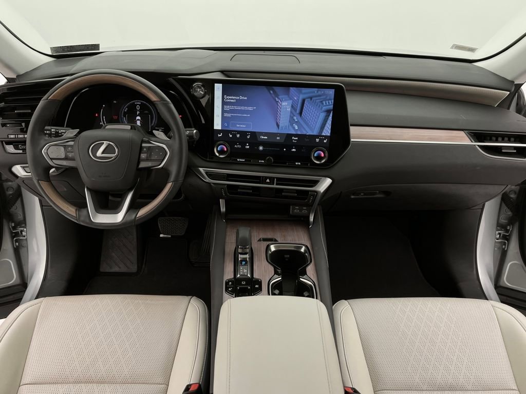 Certified 2023 Lexus RX 350 w/ Accessory Package (2T) image 31