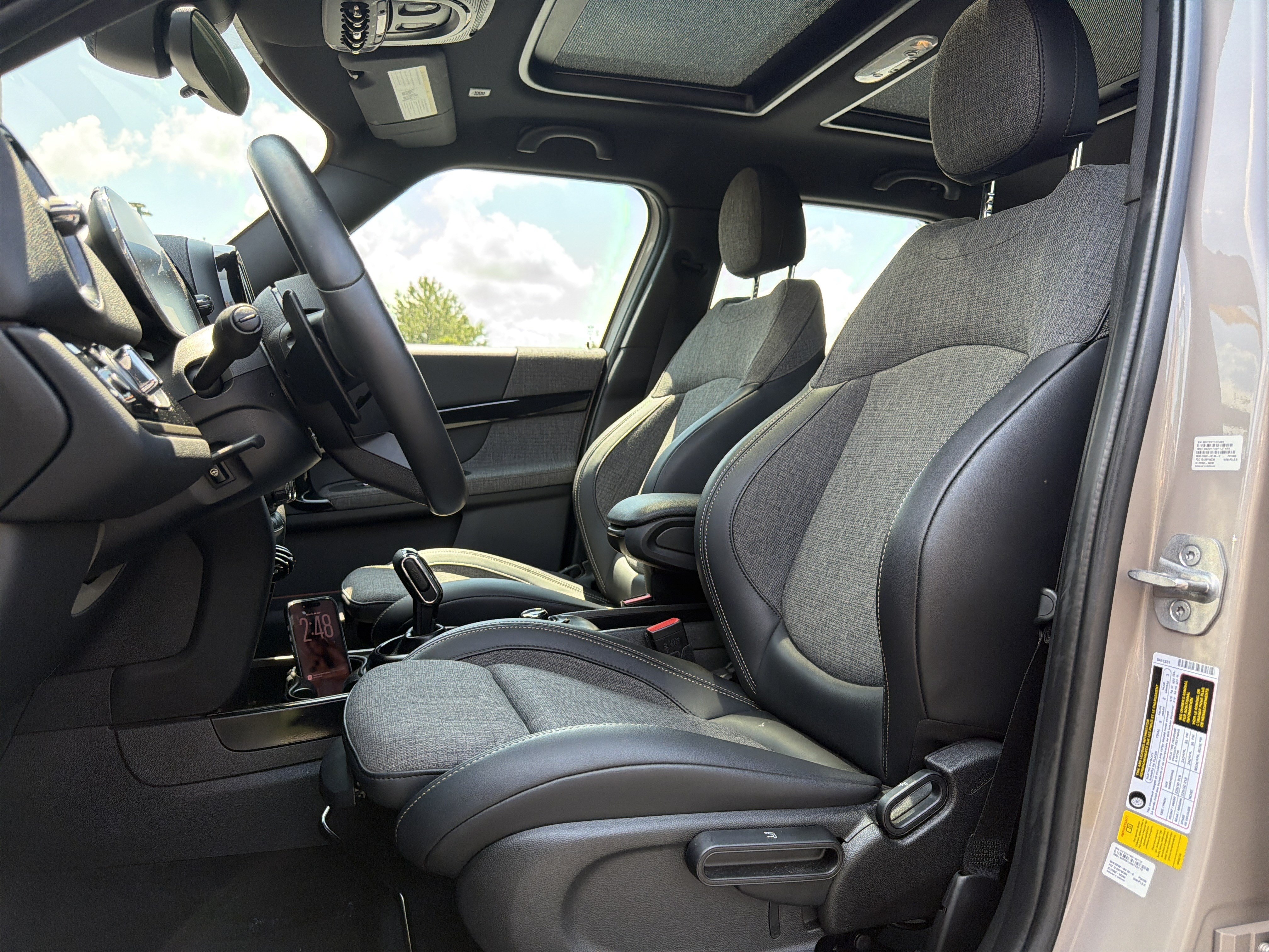 Used 2022 MINI Cooper Countryman S FWD image 7