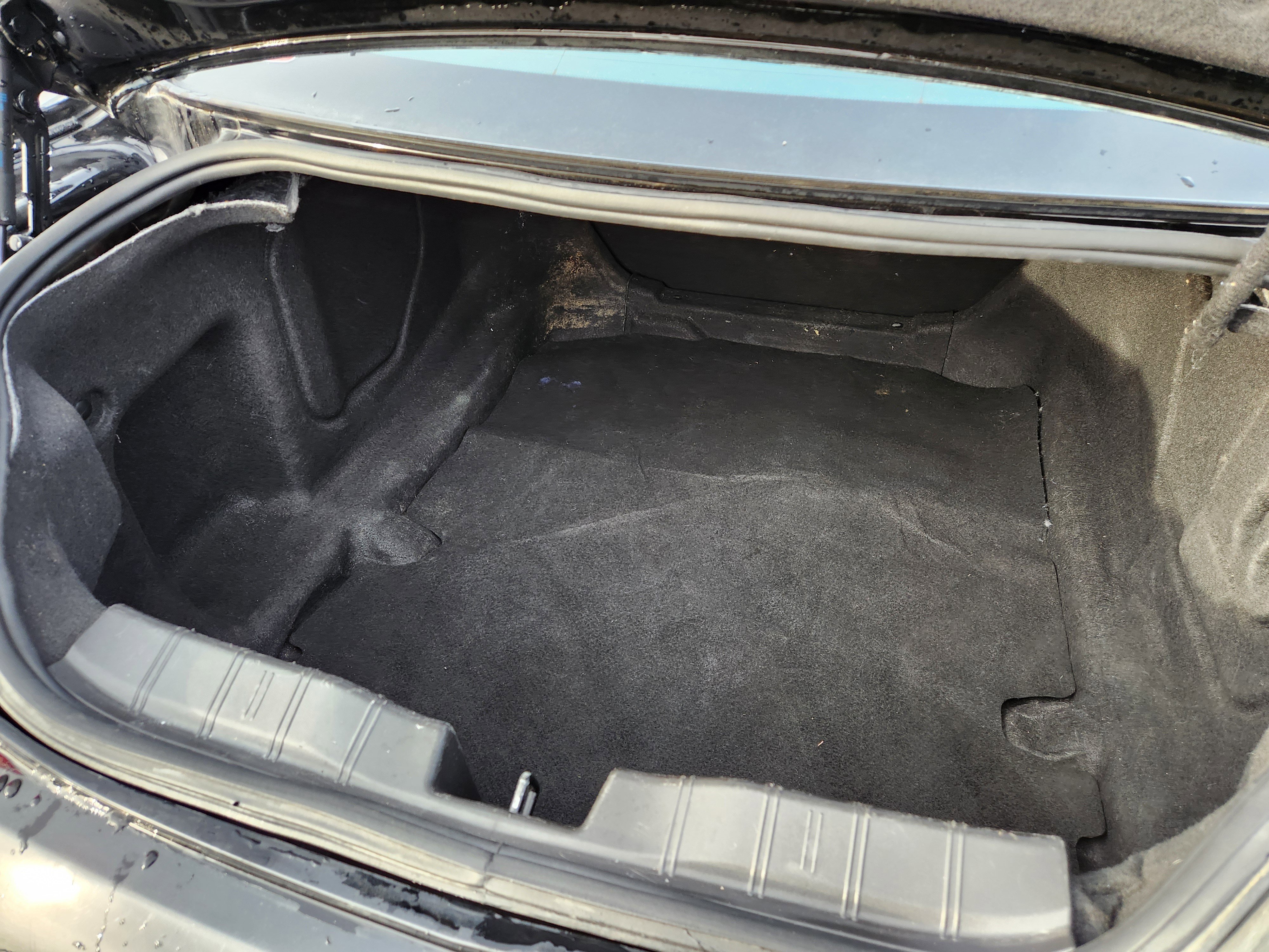 Used 2023 Chevrolet Camaro LT image 4