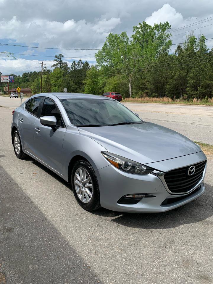 Used 2017 MAZDA MAZDA3 Sport w/ Preferred Equipment Package image 3