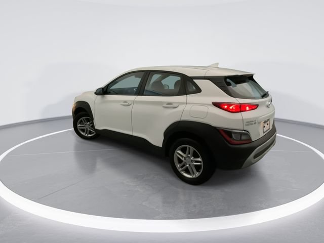 Used 2023 Hyundai Kona SE w/ Cargo Package AWD/4WD image 2