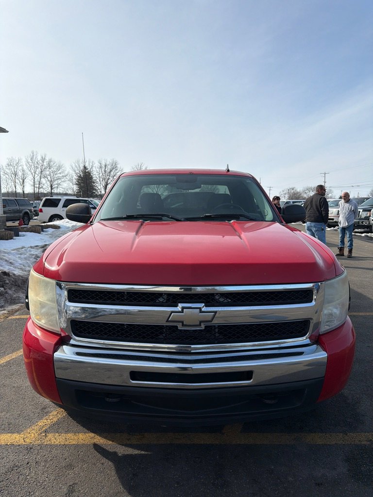 Used 2010 Chevrolet Silverado 1500 LT w/ Power Pack Plus image 3