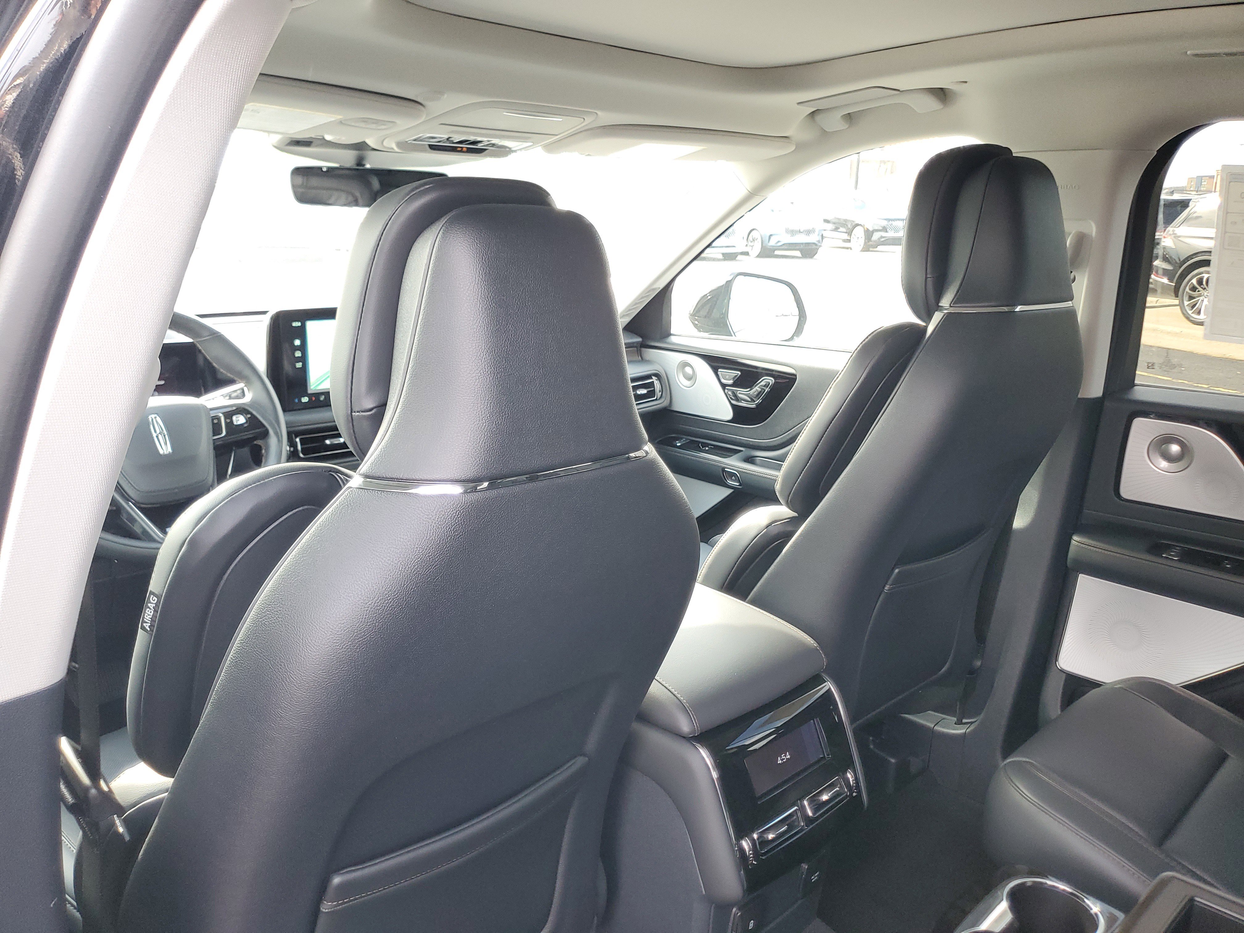 New 2026 Lincoln Aviator Reserve image 24