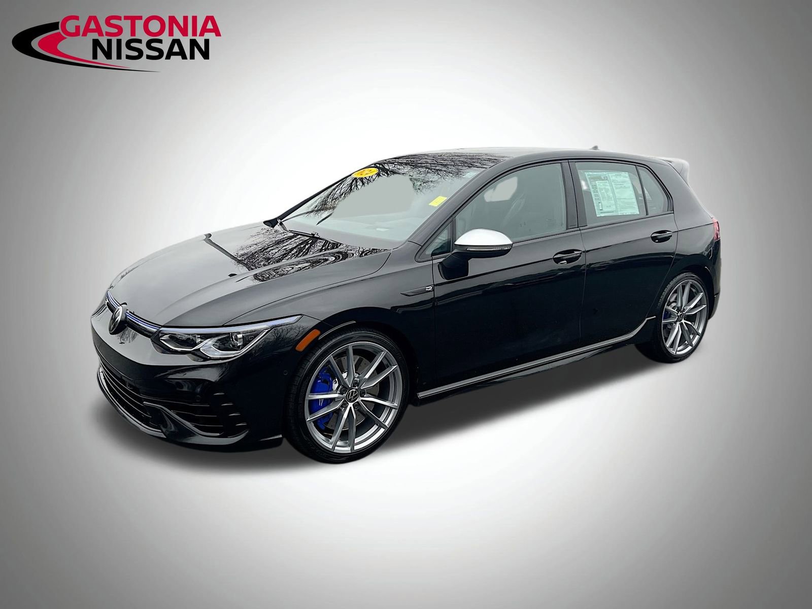 Used 2024 Volkswagen Golf R video 3