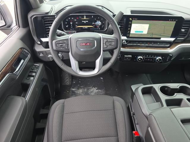 New 2026 GMC Sierra 1500 SLE image 3