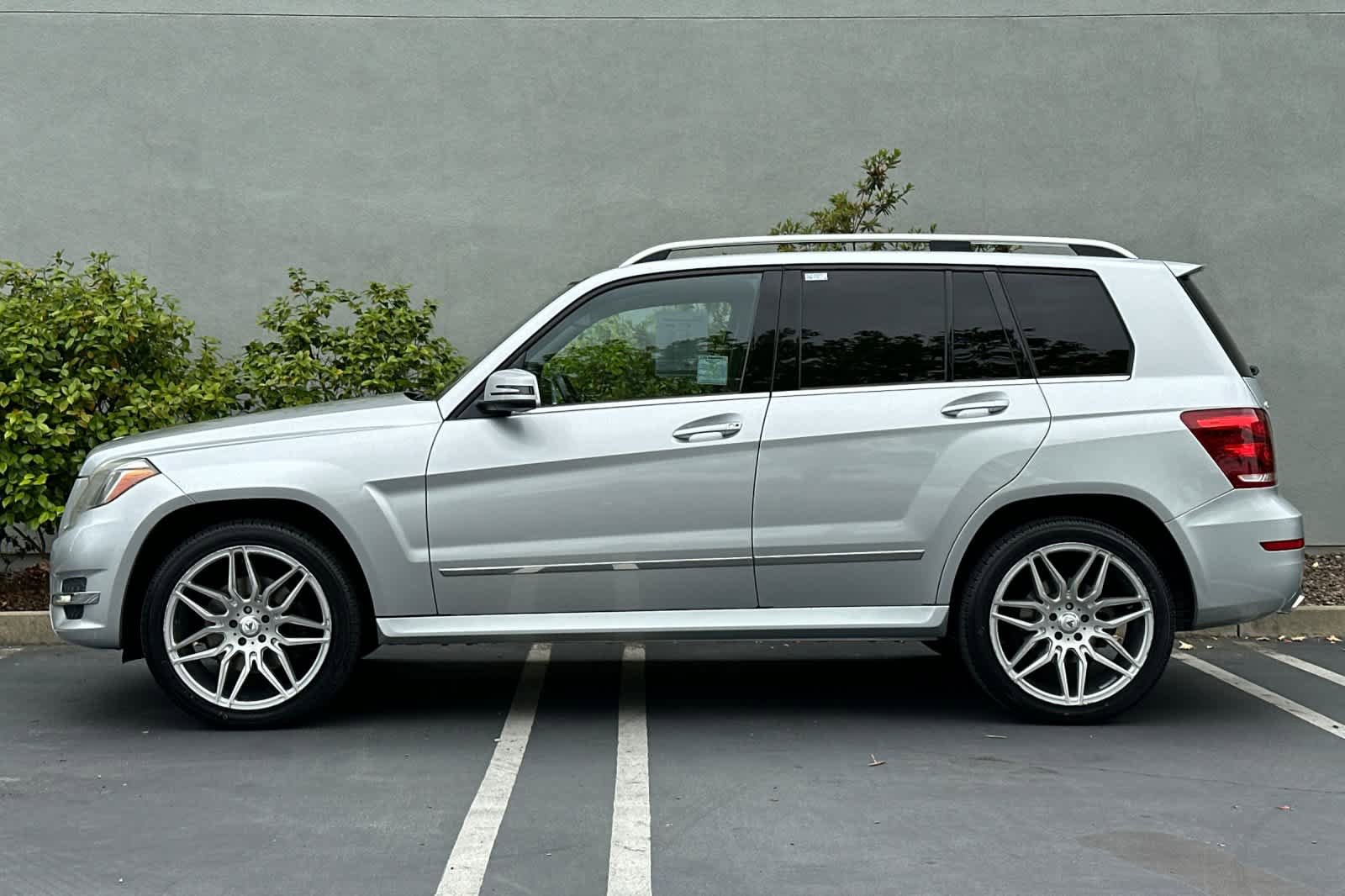 Used 2013 Mercedes-Benz GLK 350 2WD image 9