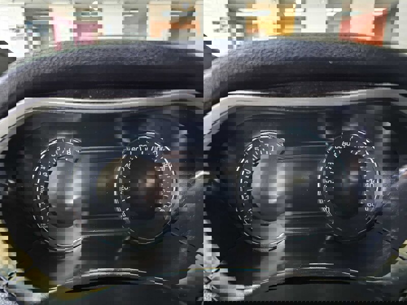 Used 2020 Lincoln MKZ image 12