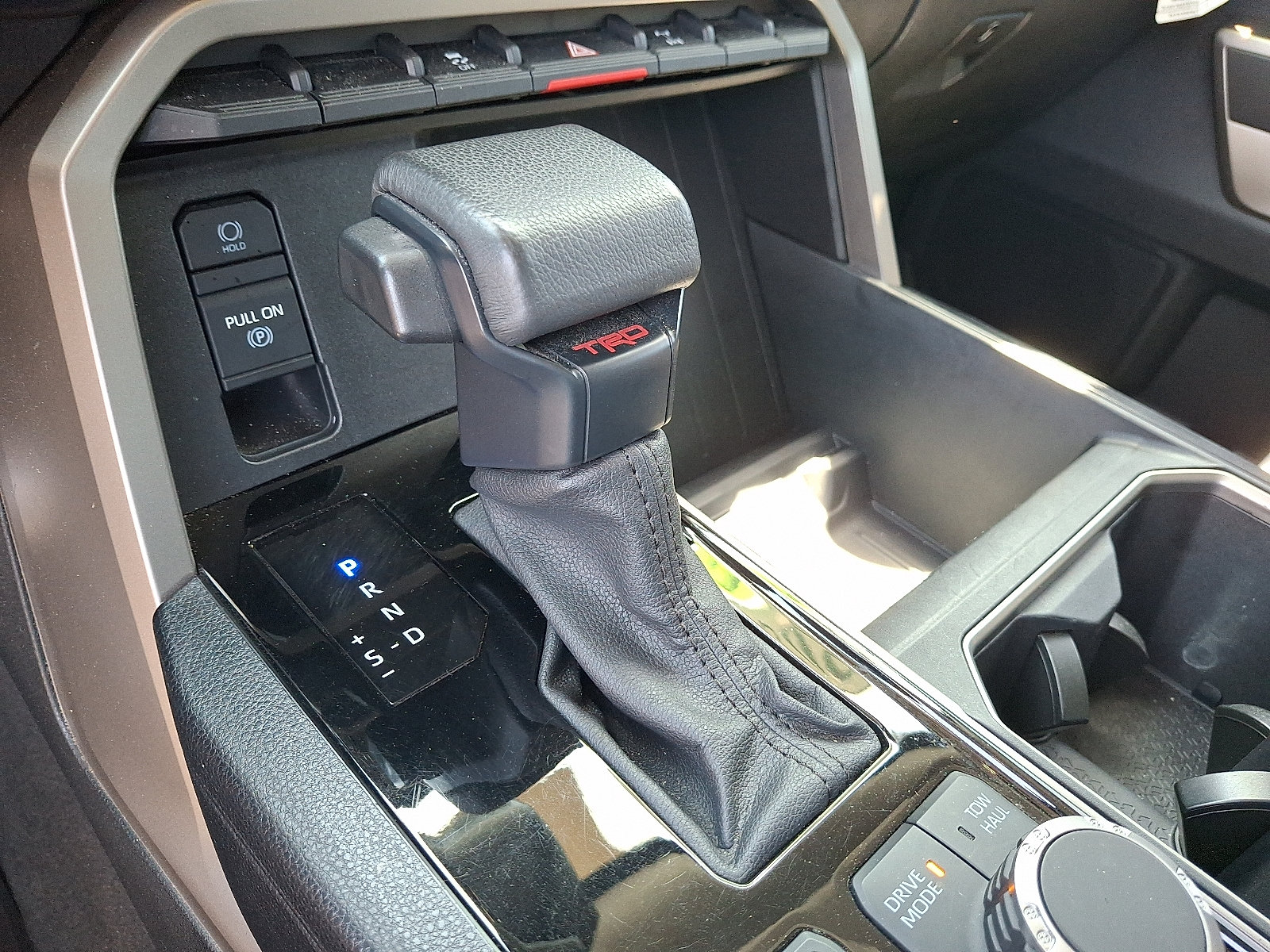 Used 2024 Toyota Tundra SR5 w/ TRD Off-Road Package AWD/4WD image 15
