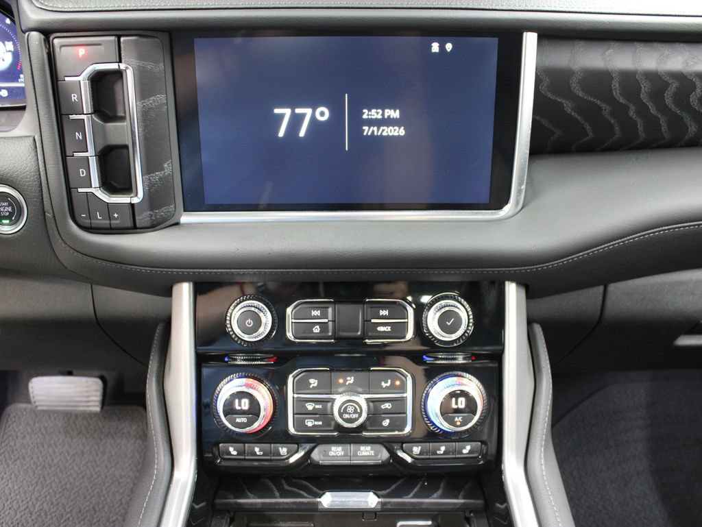 Used 2024 GMC Yukon XL Denali w/ Denali Reserve Package AWD/4WD image 22