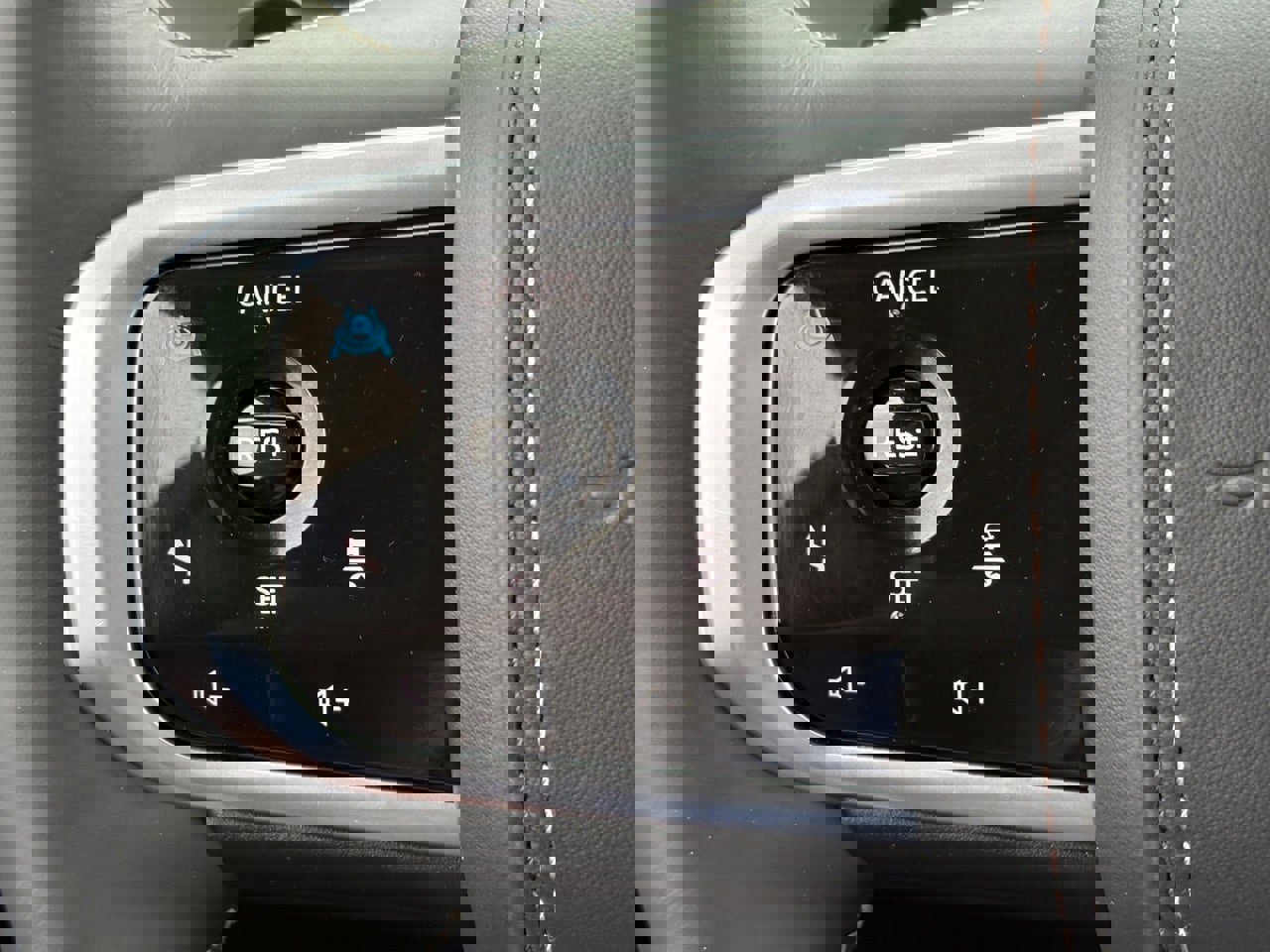 Certified 2025 Nissan Armada Platinum Reserve image 17