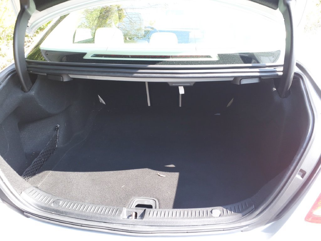 Used 2020 Mercedes-Benz E 350 4MATIC Sedan image 16