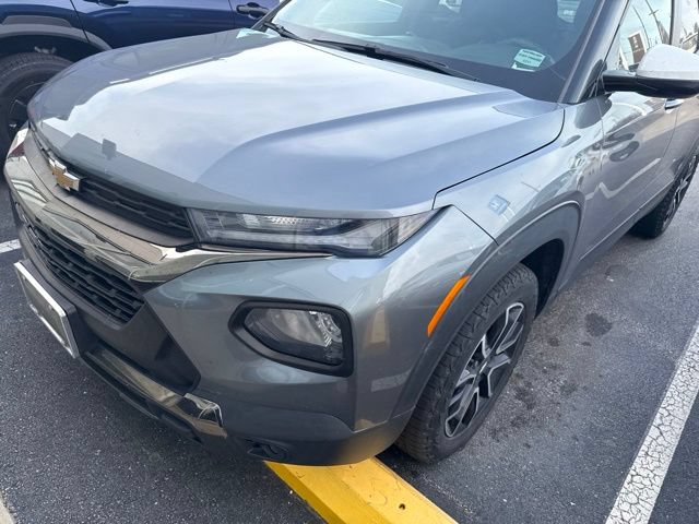 Used 2021 Chevrolet TrailBlazer ACTIV w/ Sun and Liftgate Package AWD/4WD image 3