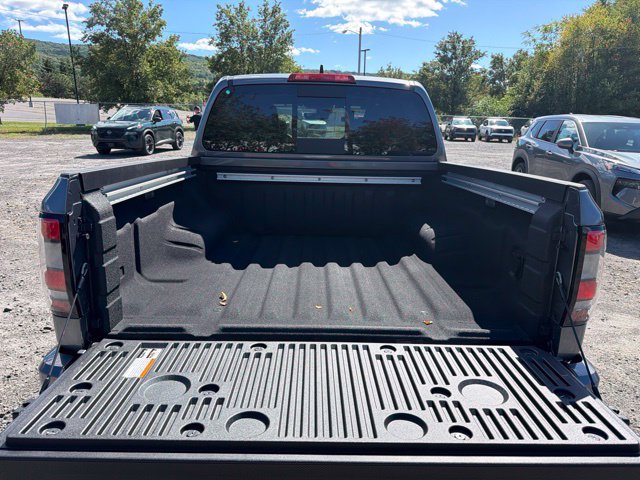 New 2027 Nissan Frontier PRO-4X w/ Pro Premium Package AWD/4WD image 7