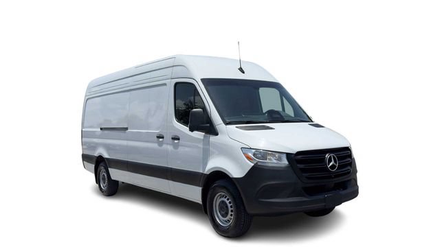Used 2025 Mercedes-Benz Sprinter 2500 image 7