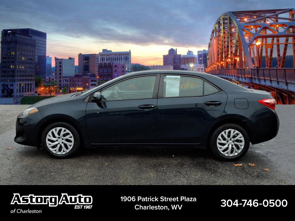 Used 2018 Toyota Corolla LE image 6