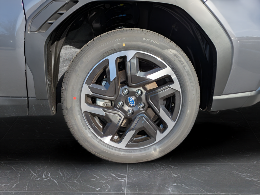 Used 2026 Subaru Forester Premium AWD/4WD image 11