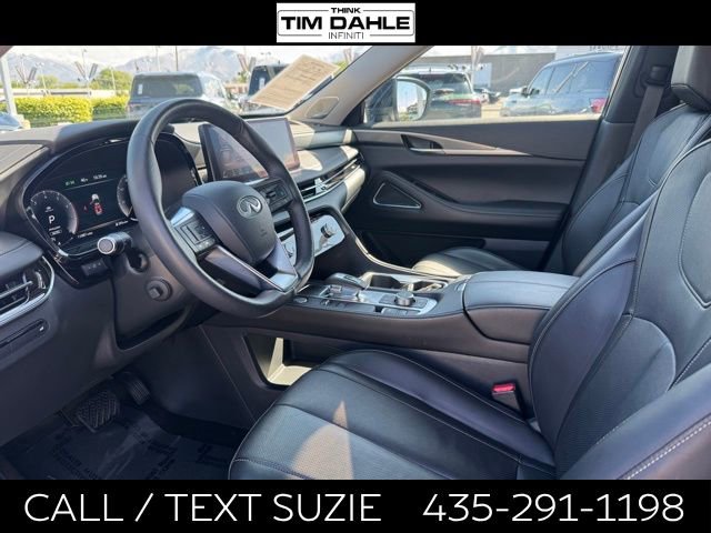 Used 2025 INFINITI QX60 Luxe w/ Lighting Package (N94) AWD/4WD image 12