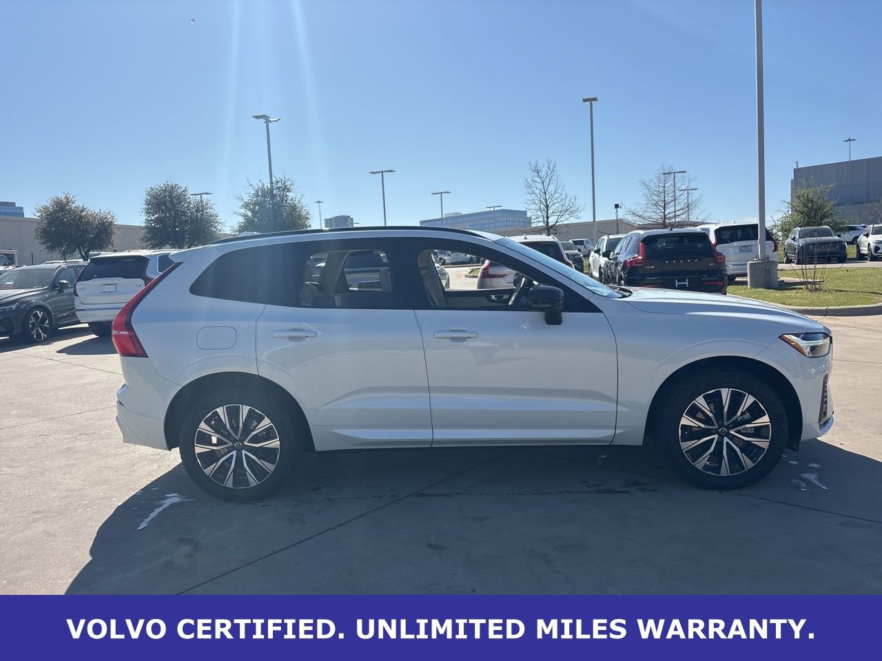 Certified 2024 Volvo XC60 B5 Core w/ Protection Package Premier image 4