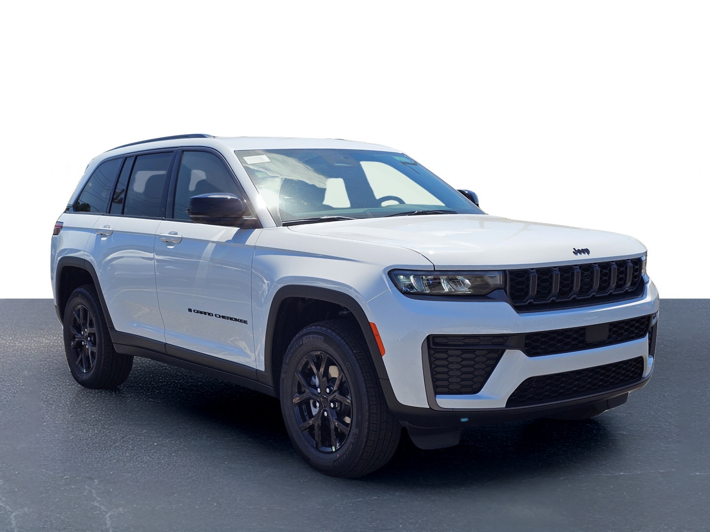 New 2026 Jeep Grand Cherokee Altitude RWD image 5