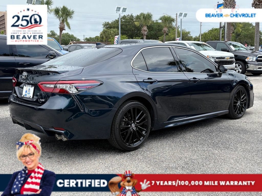 Used 2021 Toyota Camry XSE FWD image 7