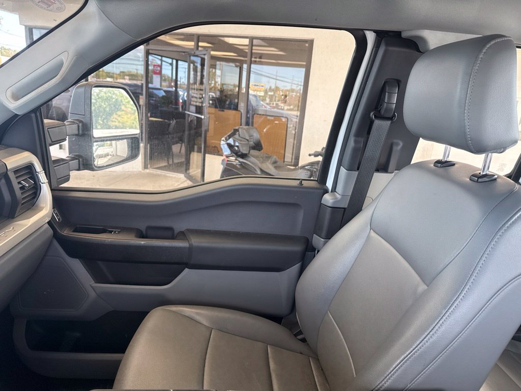 Used 2024 Ford F250 XL AWD/4WD image 23