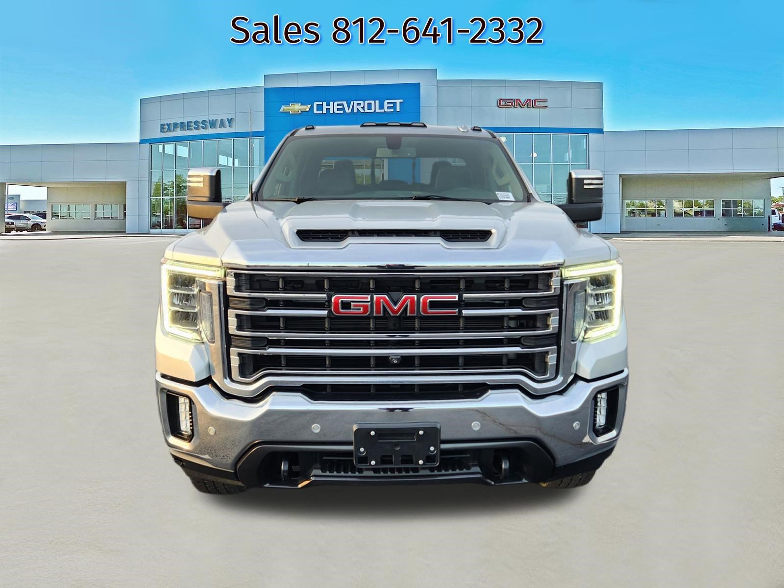 Used 2021 GMC Sierra 2500 SLT w/ SLT Premium Package image 2