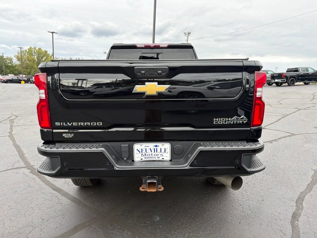 Certified 2023 Chevrolet Silverado 2500 High Country AWD/4WD image 4