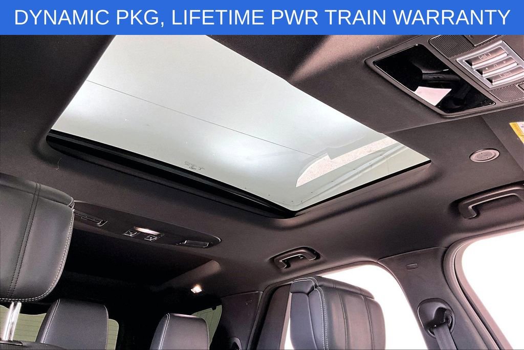 Used 2023 Land Rover Discovery S R-Dynamic image 22