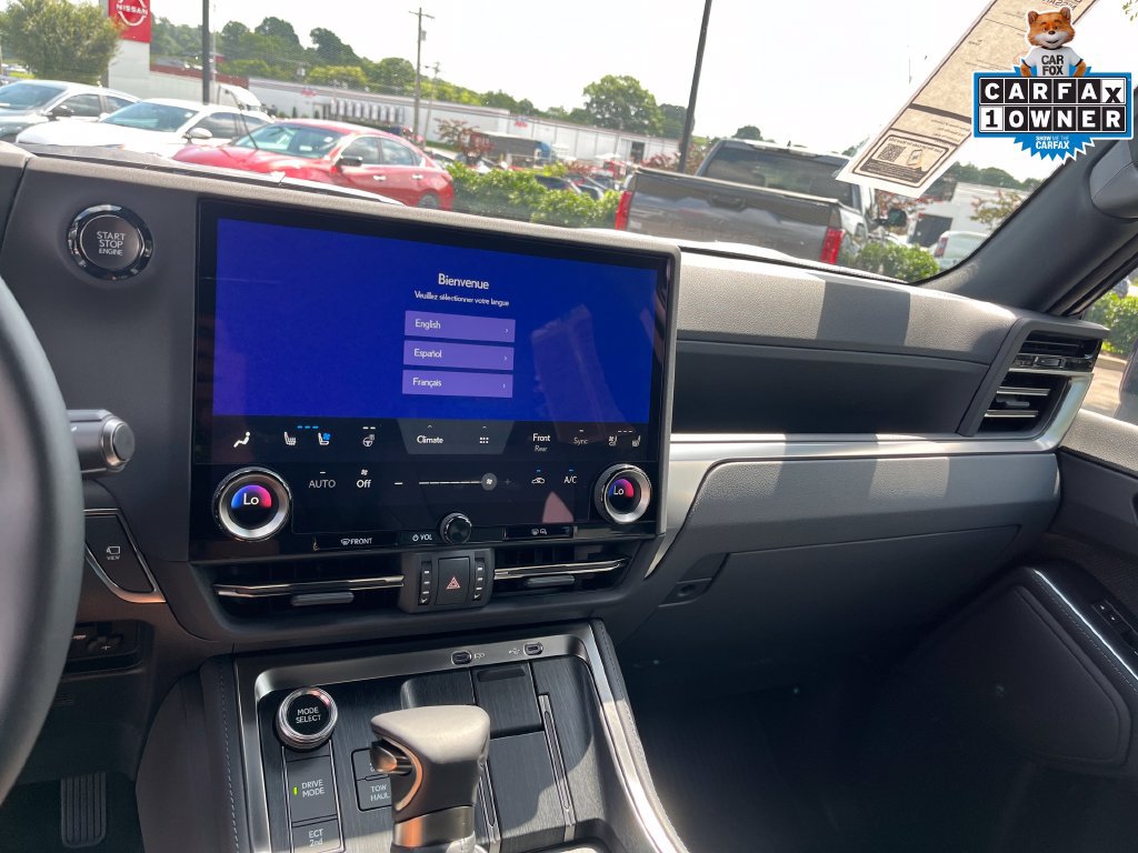 Used 2026 Lexus GX 550 w/ Accessory Package (2T) AWD/4WD image 23