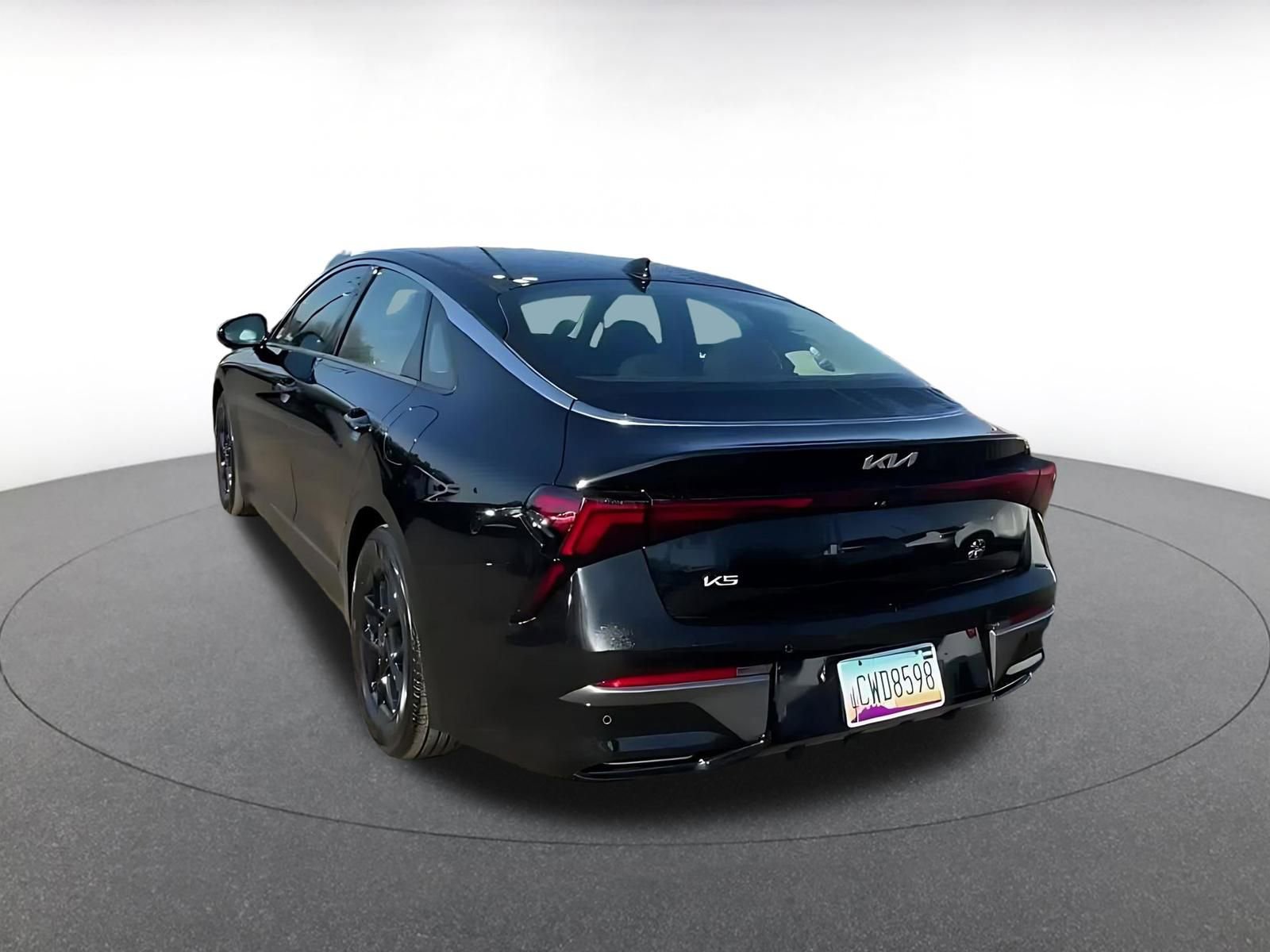 Used 2021 Toyota Camry SE image 11