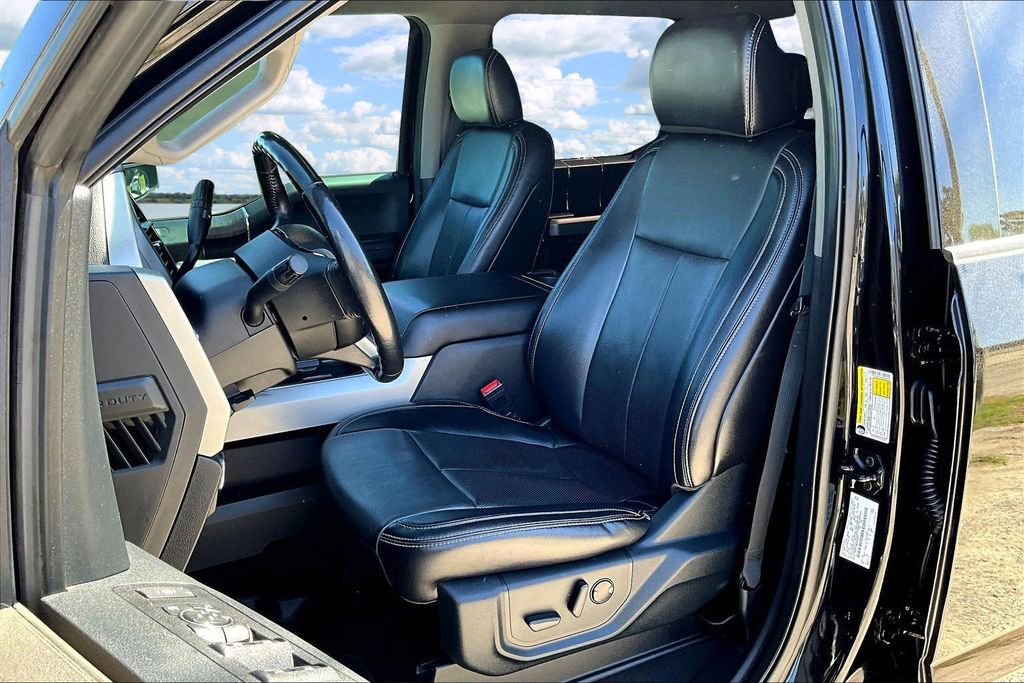 Used 2021 Ford F250 Lariat w/ Lariat Value Package image 24