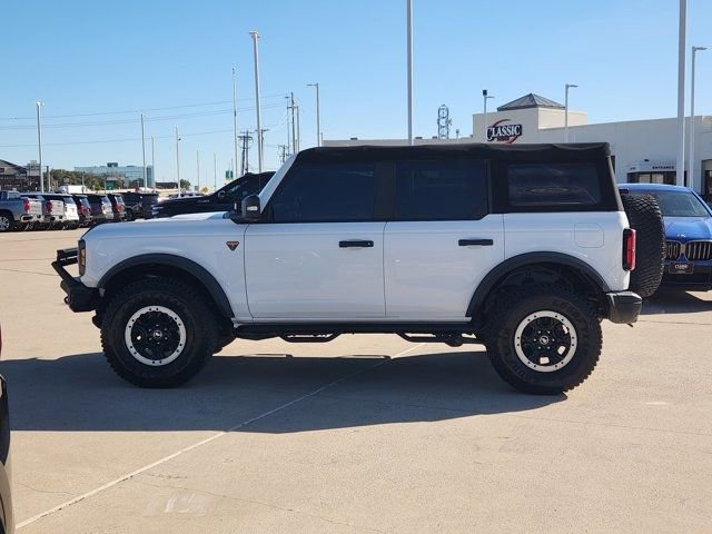 Used 2022 Ford Bronco Badlands w/ Sasquatch Package image 12