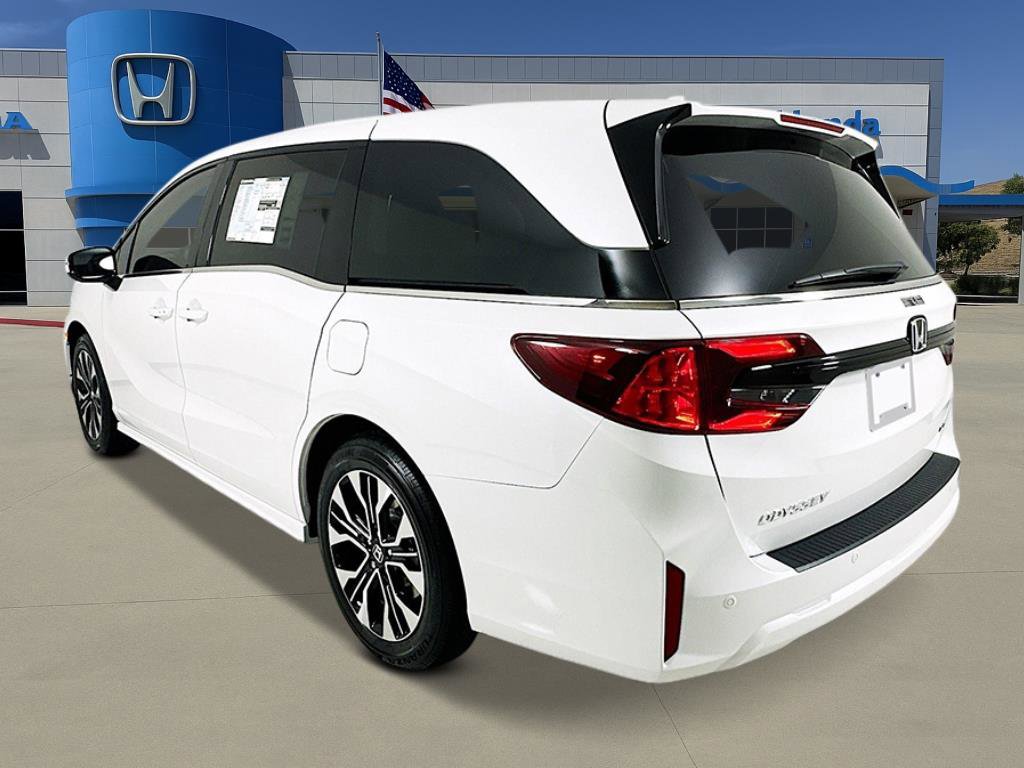 New 2026 Honda Odyssey Elite image 3