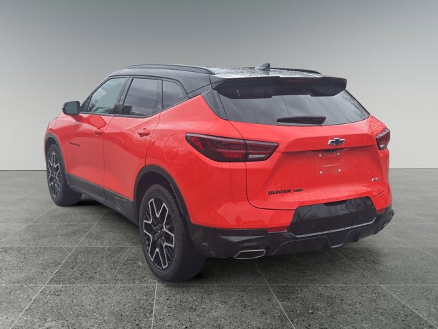 Certified 2025 Chevrolet Blazer RS w/ Driver Confidence II Package image 3