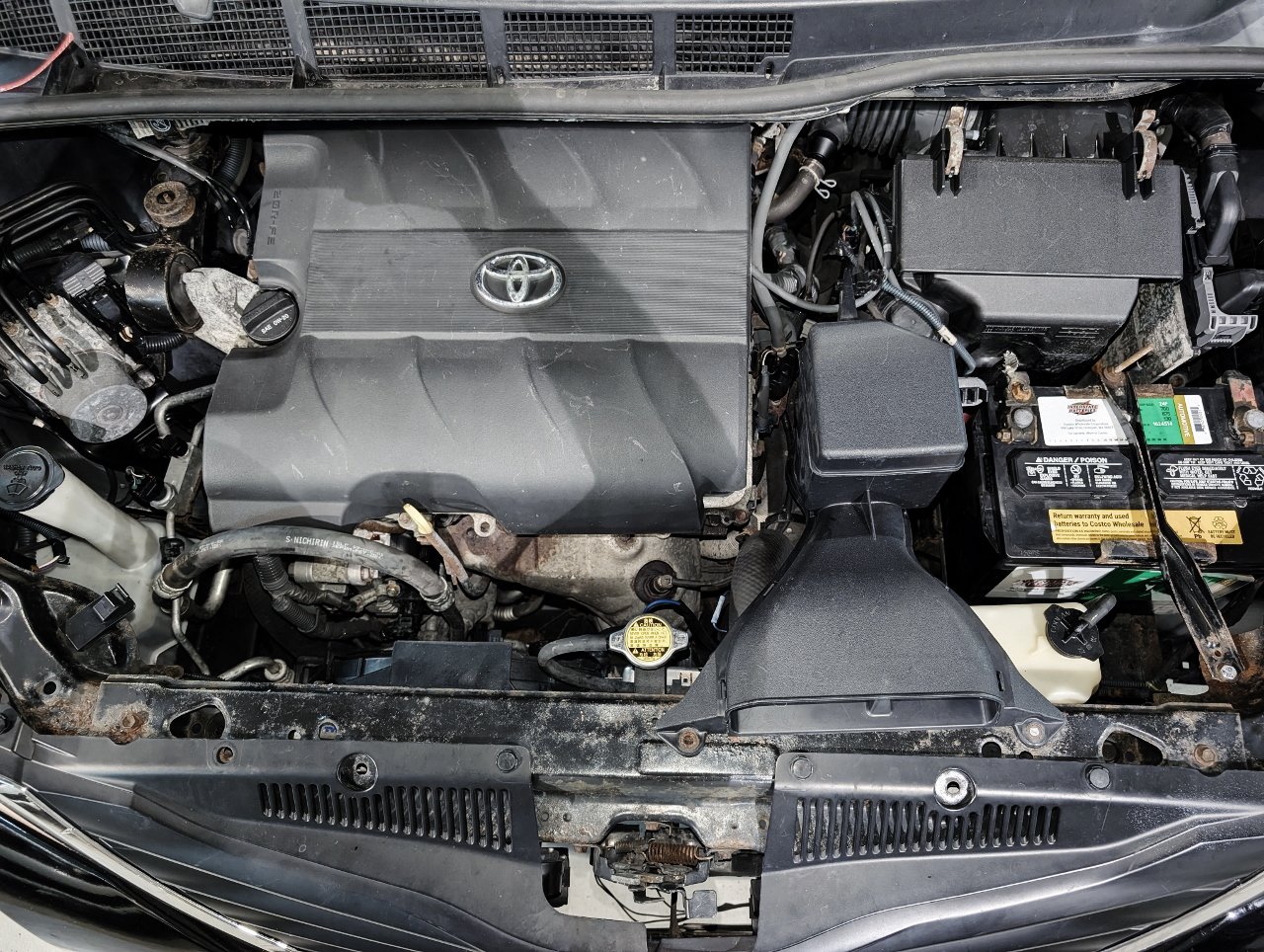 Used 2015 Toyota Sienna LE FWD image 52
