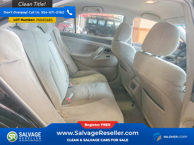 Used 2009 Toyota Camry FWD image 13