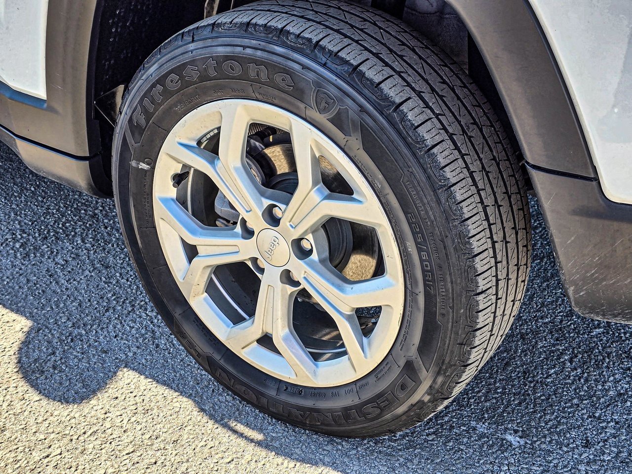 Used 2024 Jeep Compass Latitude w/ Convenience Group image 10