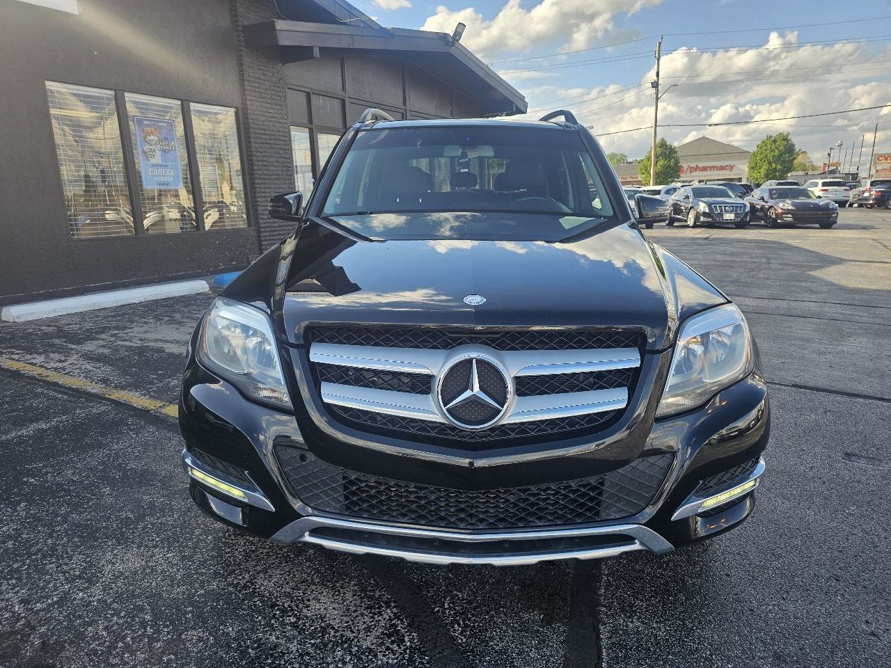 Used 2013 Mercedes-Benz GLK 250 BlueTEC 4MATIC image 2