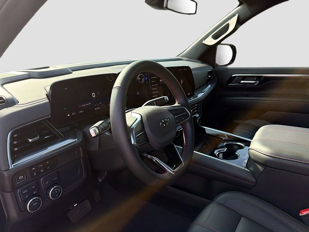 Used 2025 Chevrolet Tahoe RST w/ Comfort Package image 9